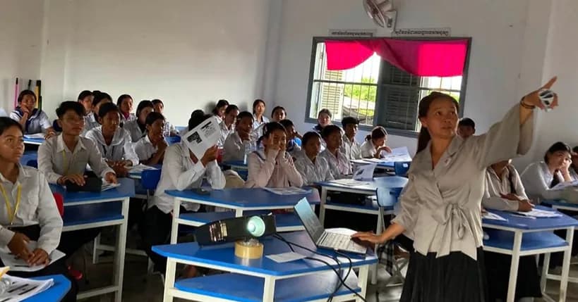 កាកបាទក្រហមខេត្តបន្ទាយមានជ័យ បណ្តុះបណ្តាល «យុវជនជំនាន់ក្រោយ» ឱ្យក្លាយជាឆ្អឹងខ្នងនៃសកម្មភាពមនុស្ស ធម៌ និងការសង្គ្រោះជីវិត