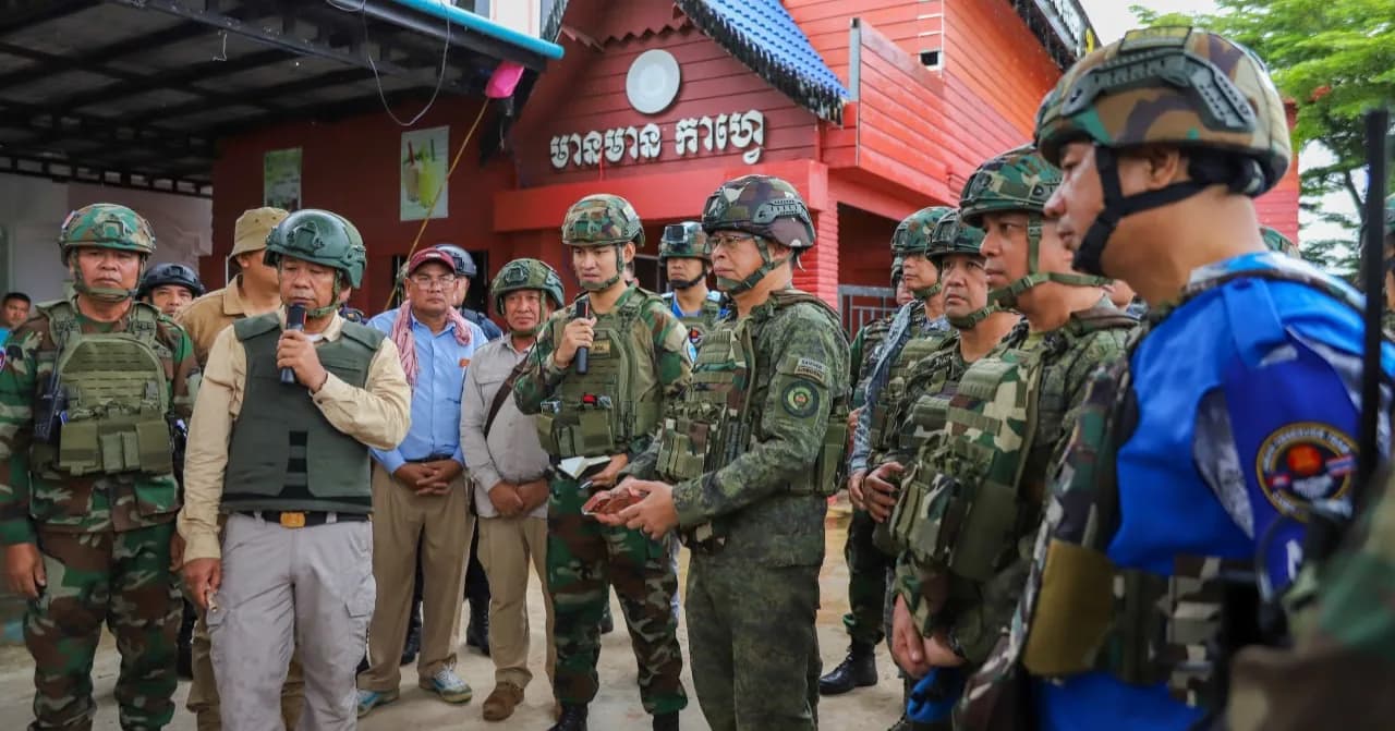 សេនាធិការកងទ័ពហ្វីលីពីន និងគណៈប្រតិភូ អញ្ជើញចុះពិនិត្យស្ថានភាពជាក់ស្តែងនៅតំបន់ច្រកបឹងត្រកួន