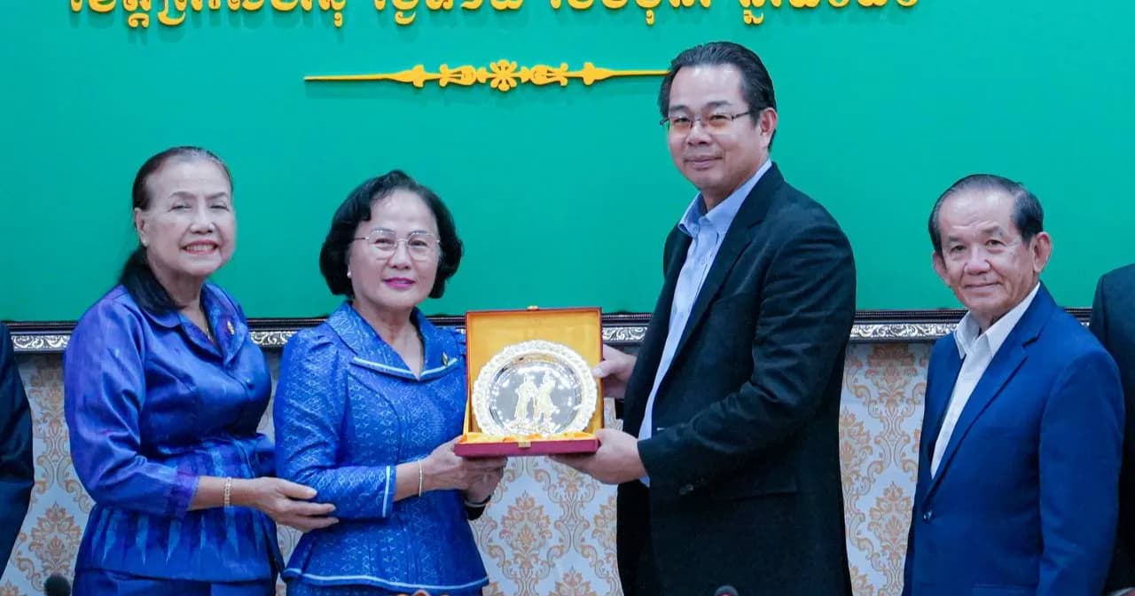 គណៈប្រតិភូរដ្ឋសភា ចុះសិក្សាស្វែងយល់ពីប្រសិទ្ធភាពការងារលើវិស័យសង្គមកិច្ច និងសុខាភិបាល នៅខេត្តព្រះសីហនុ
