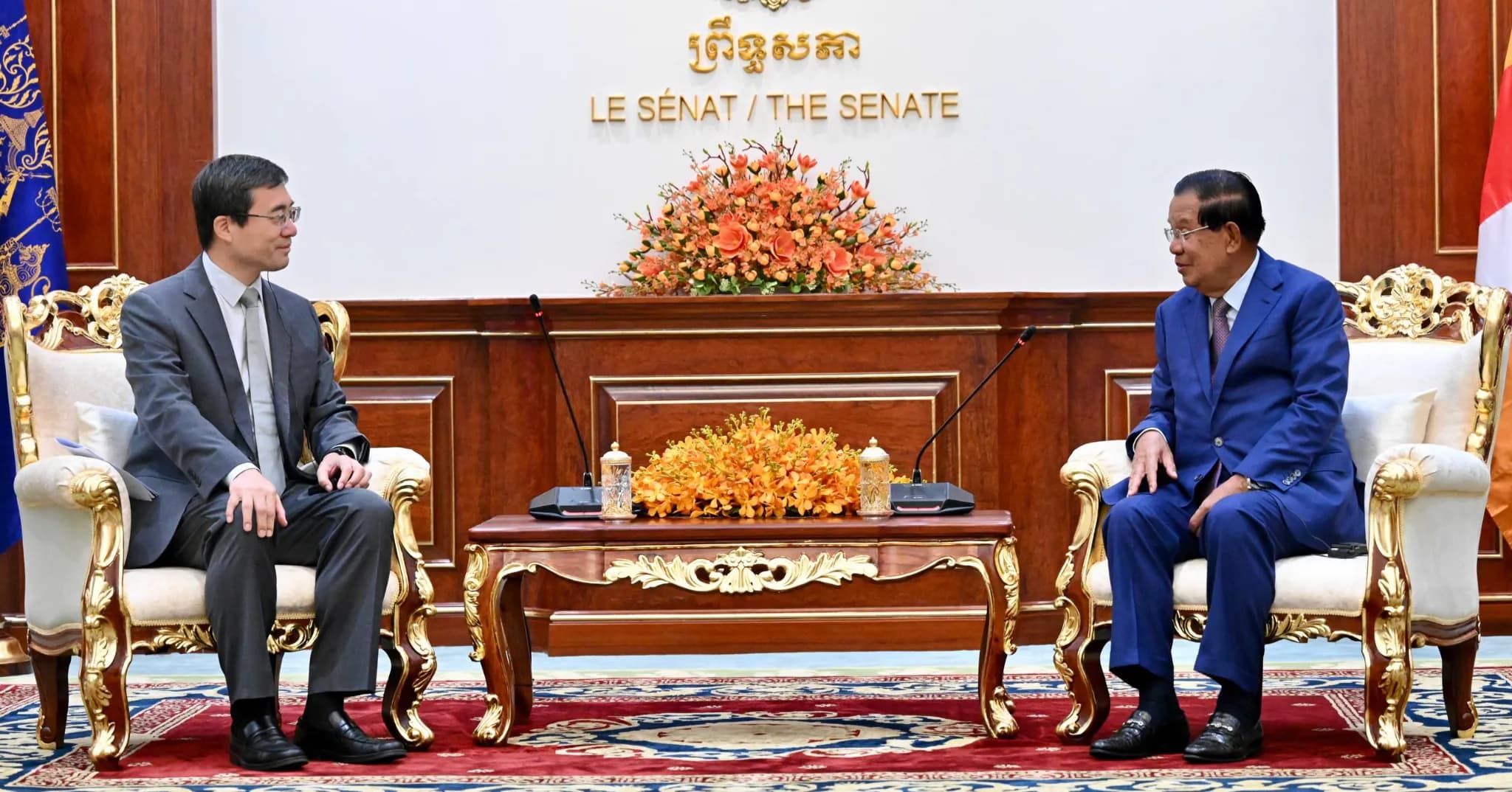 សម្តេចតេជោ ហ៊ុន សែន អនុញ្ញាតជូន ប្រធាន CFAU នៃសាកលវិទ្យាល័យកិច្ចការបរទេសចិន ចូលជួបសម្តែងការគួរសម