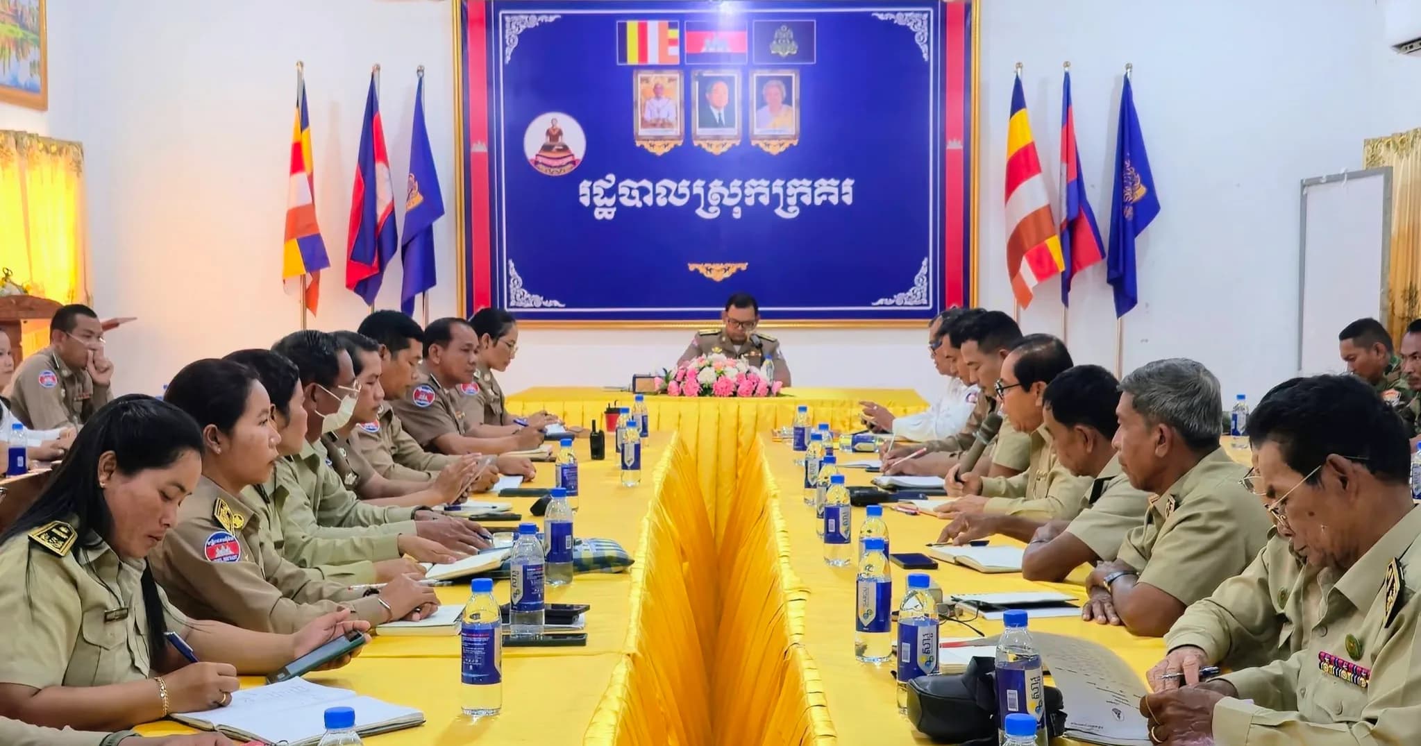 លោក អ៊ន សុផល្លា ដឹកនាំកិច្ចប្រជុំគណៈបញ្ជាការឯកភាពរដ្ឋបាលស្រុកក្រគរ ប្រចាំខែតុលា ឆ្នាំ២០២៦