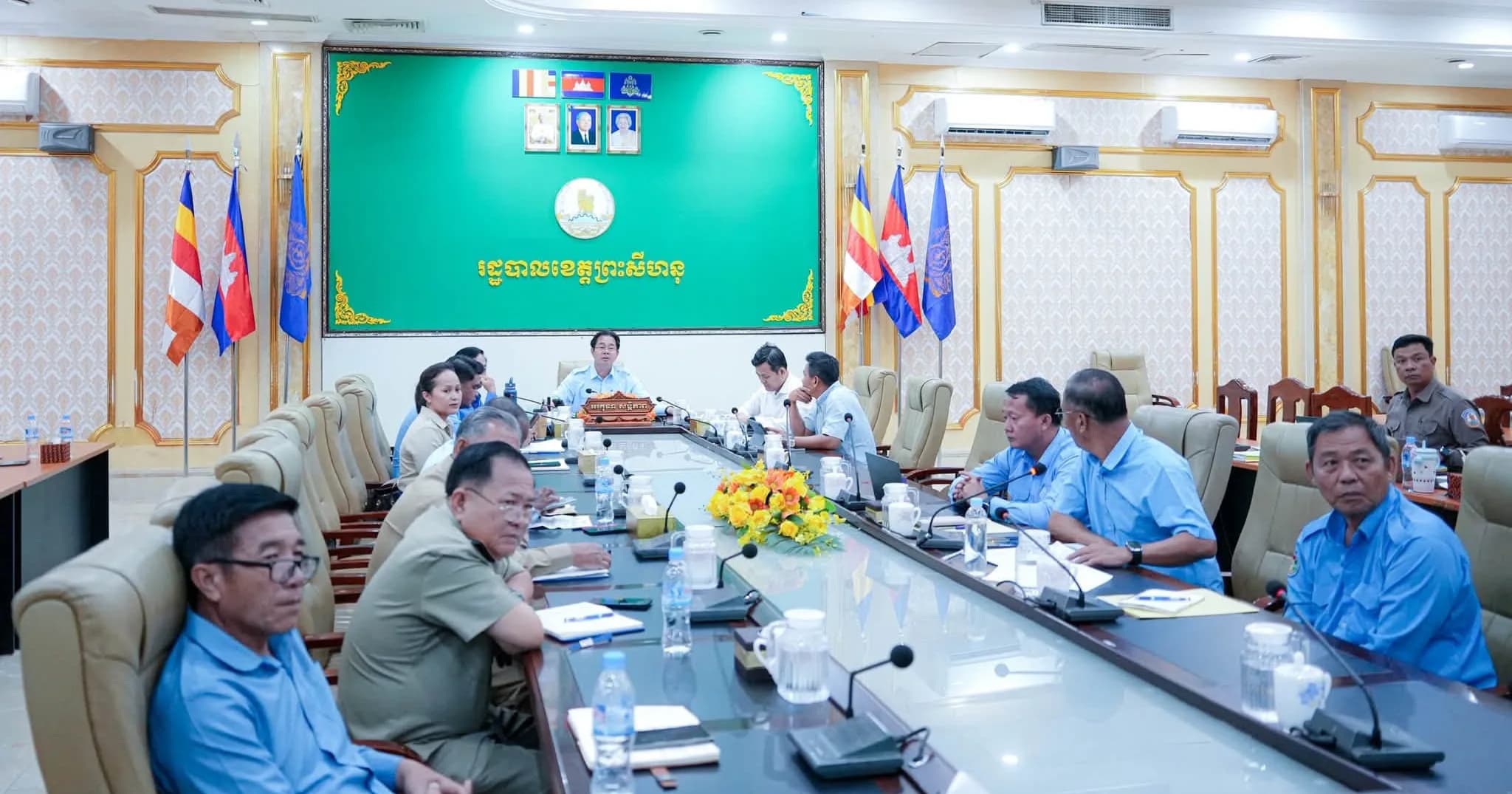 ឯកឧត្តម ម៉ាង ស៊ីណេត អភិបាលខេត្តព្រះសីហនុ ដឹកនាំកិច្ចប្រជុំពិនិត្យរបាយការណ៍ស្តីពីការប្រមូលទិន្នន័យធនធានទឹក និងតម្រូវការទឹកស្អាតក្នុងខេត្ត