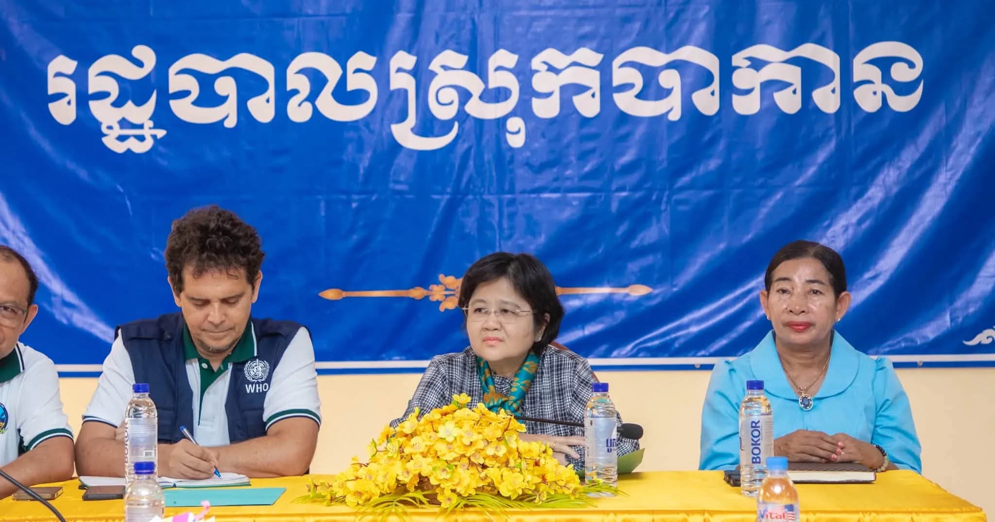 លោកជំទាវ ឱ វណ្ណឌីន ដឹកនាំក្រុមការងារចុះពិនិត្យការផ្តល់សេវាសុខាភិបាល និងជម្រុញការថែទាំសុខភាពបឋម នៅខេត្តពោធិ៍សាត់
