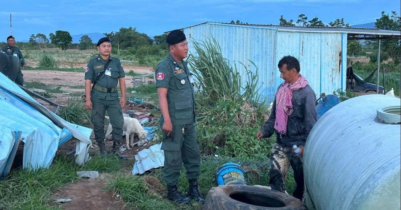 ជម្លោះដីធ្លីសំឡូត៖ អភិបាលរងខេត្តបាត់ដំបងបំភ្លឺជាសាធារណៈ