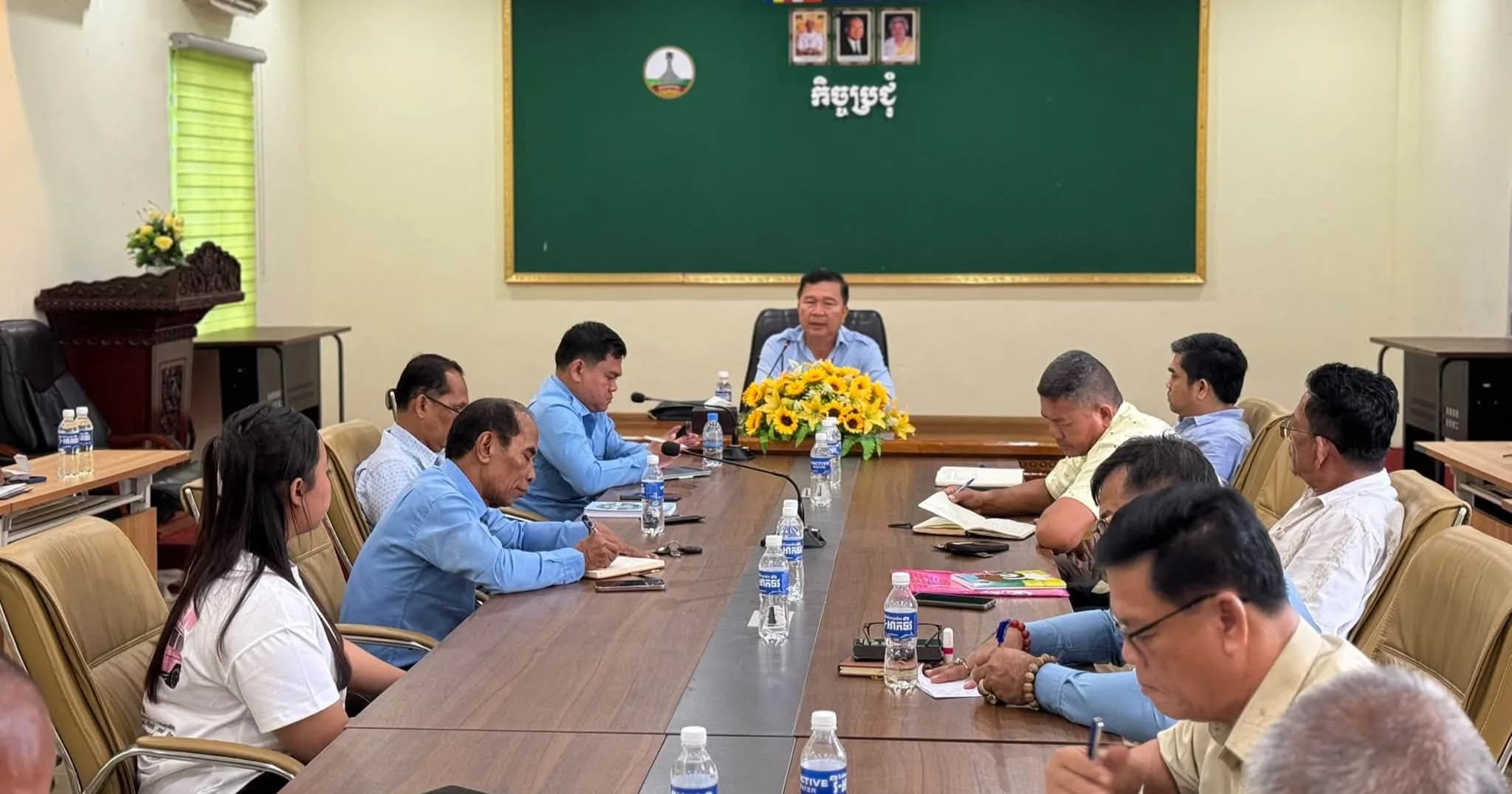 រដ្ឋបាលស្រុកកំពង់សីលាជំរុញការអភិវឌ្ឍទឹកស្អាត អគ្គិសនី និងការគ្រប់គ្រងសំរាម ដើម្បីលើកកម្ពស់គុណភាពជីវិតប្រជាពលរដ្ឋ