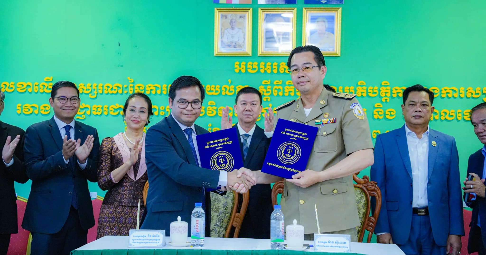 អាជ្ញាធរជាតិដោះស្រាយវិវាទក្រៅប្រព័ន្ធតុលាការ និងរដ្ឋបាលខេត្តព្រះសីហនុ ចុះអនុស្សរណៈនៃការយោគយល់គ្នា (MoU) លើការដោះស្រាយវិវាទក្រៅប្រព័ន្ធតុលាការ