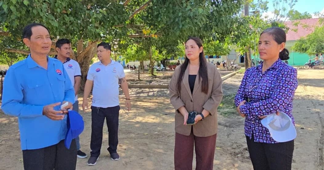 ក្រុមការងារមន្ទីរព័ត៌មានខេត្តបាត់ដំបង បានចុះពិនិត្យមើលទីតាំងចំនួនពីរ ដើម្បីត្រៀមរៀបចំយុទ្ធនាការ «និយាយថាទេចំពោះព័ត៌មានក្លែងក្លាយ» ជំហានទី២ នាពេលខាងមុខនេះ
